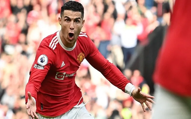 ronaldo-sinh-nam-bao-nhieu