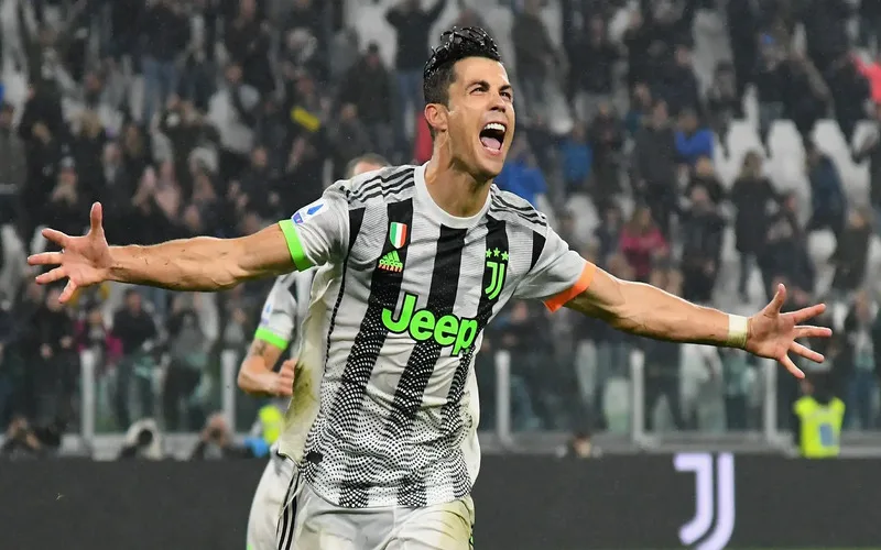 ronaldo-sinh-nam-bao-nhieu
