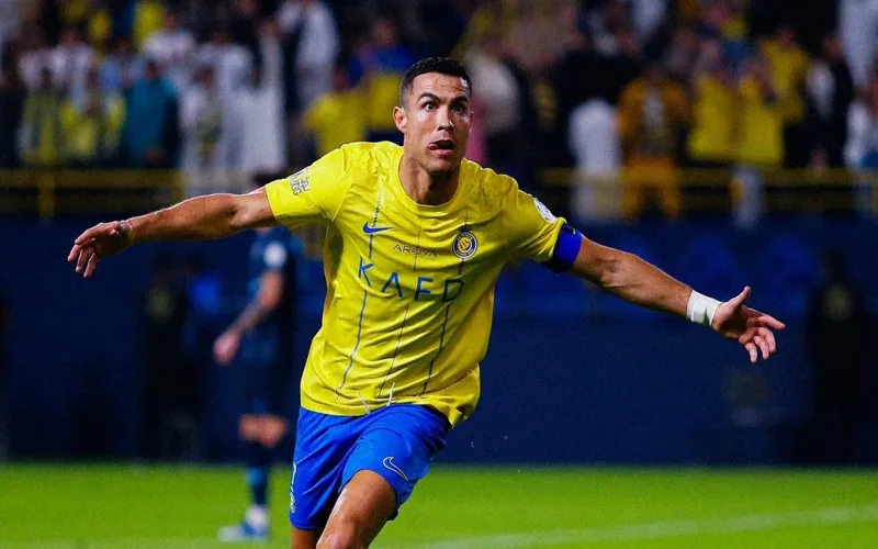 ronaldo-sinh-nam-bao-nhieu