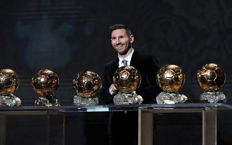 Messi có bao nhiêu Quả bóng vàng trong sự nghiệp? Giải đáp chi tiết